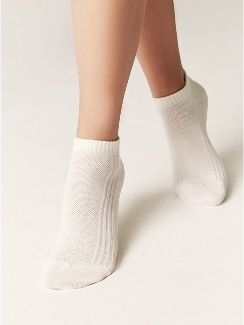 Хлопковые короткие носки женские