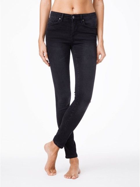 Modeling jeans Skinny with a medium fit 2992/4937