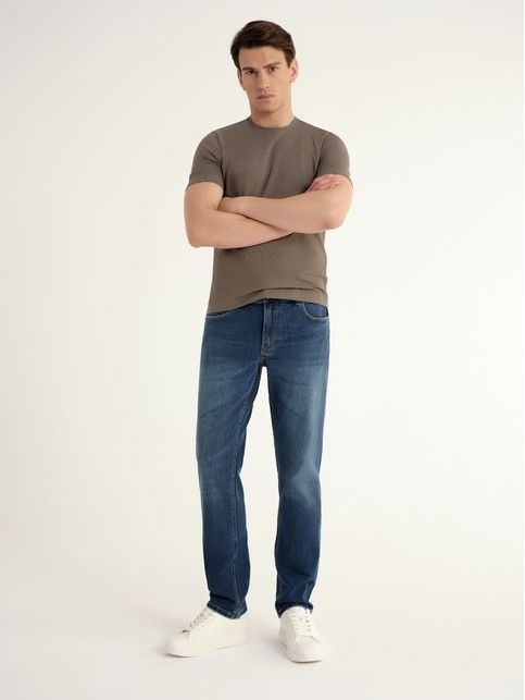 Джинсы для мужчин