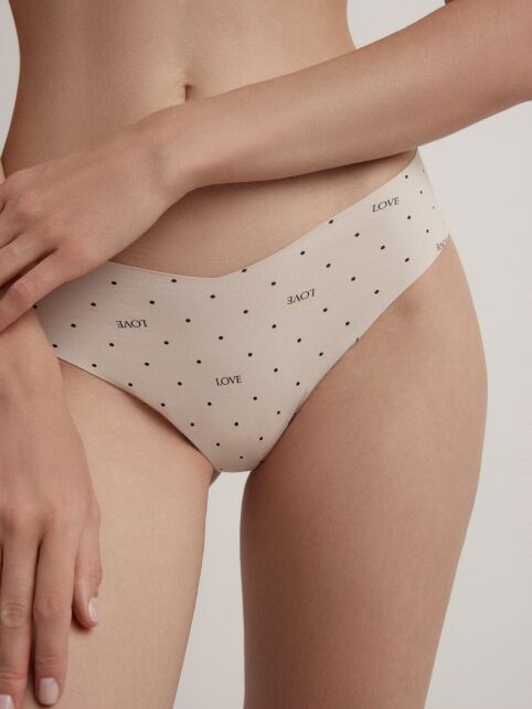 Бесшовные Трусы "бразилиана" с V-образной линией талии INVISIBLE LBR 1226 - купить в интернет-магазине Conte