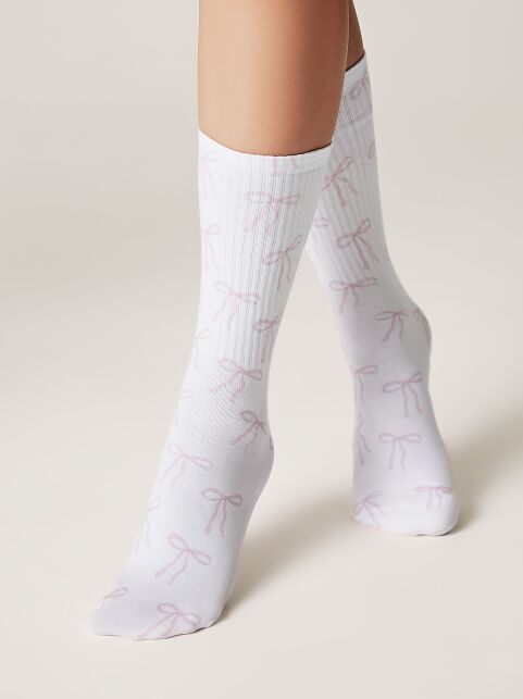 Удлиненные носки из лимитированной коллекции с рисунком «Бантики» - купить в интернет-магазине Conte