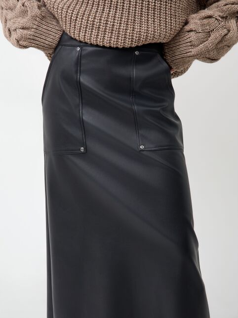 Юбка-midi из экокожи с накладными карманами LU 3282 - купить в интернет-магазине Conte