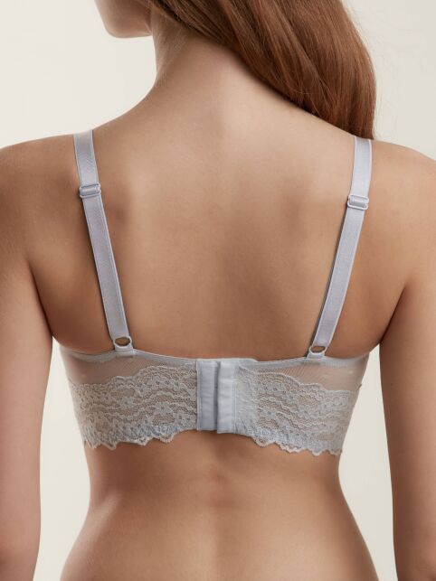 Non-wired bra with moulded cups FLIRT TB7172 - buy in the online store Conte