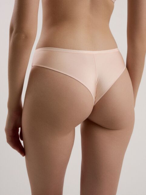 Трусы «танга» со средней линией талии Sunny Rain RР6162 - купить в интернет-магазине Conte