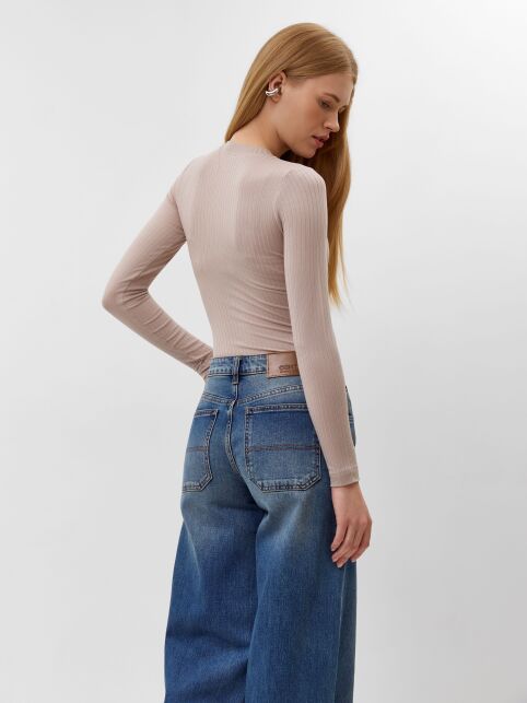 Боди в рубчик с застежкой на кнопках из вискозы LBD 3332 - купить в интернет-магазине Conte