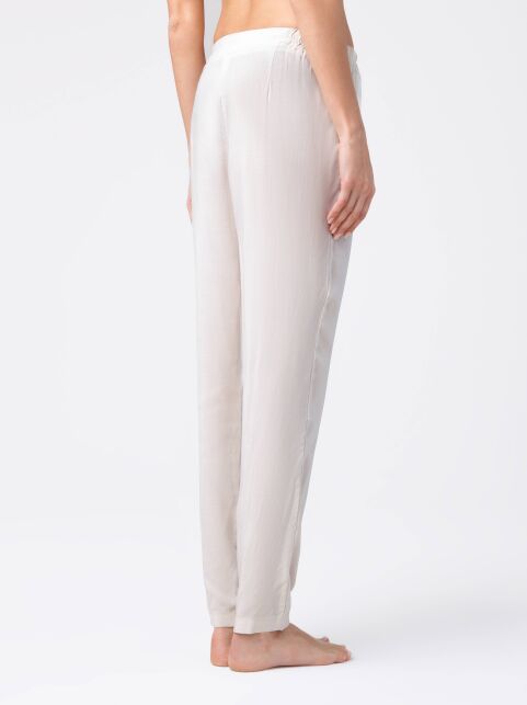 Light trousers of a free cut MONTANA - buy in the online store Conte