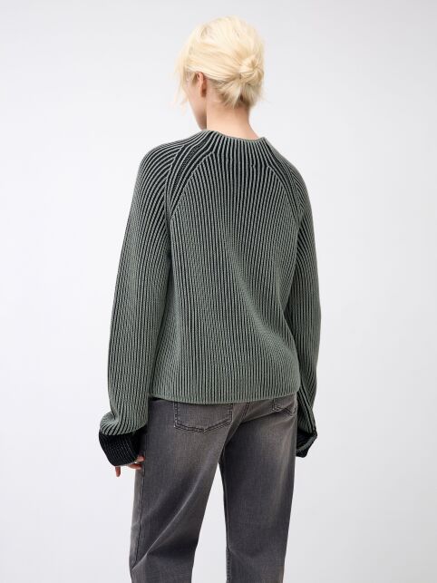 Джемпер объёмного силуэта с воротником стойкой из пряжи с хлопком LDK 24121 - купить в интернет-магазине Conte