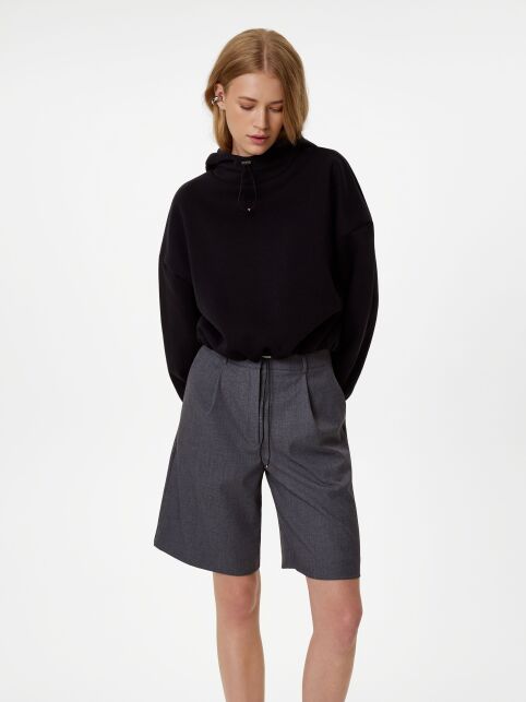 Укороченный джемпер из футера на флисе с капюшоном LD 3233 - купить в интернет-магазине Conte