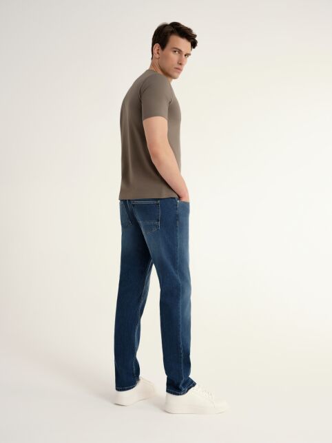 Джинсы straight c эффектом потёртостей CNM-01 - купить в интернет-магазине Conte
