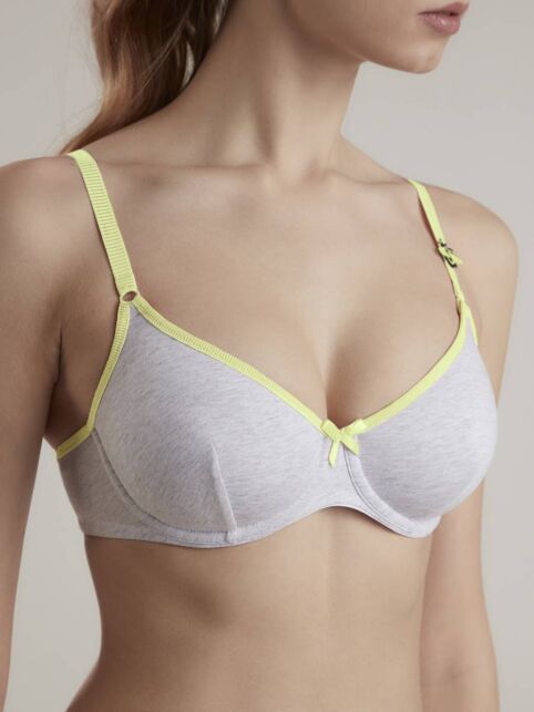Underwired bra with soft cups BEE HAPPY RB6148 - buy in the online store Conte