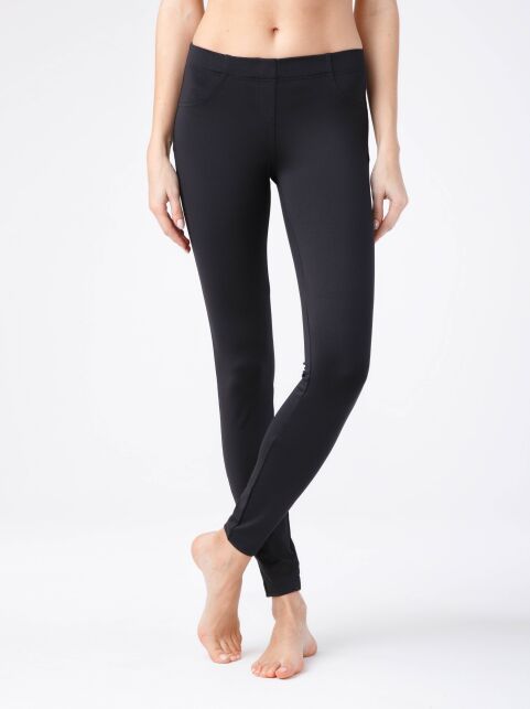 Modeling jeggings with "PUSH UP" effect JULIA - buy in the online store Conte