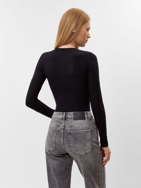 Боди в рубчик с застежкой на кнопках из вискозы LBD 3332 - купить в интернет-магазине Conte