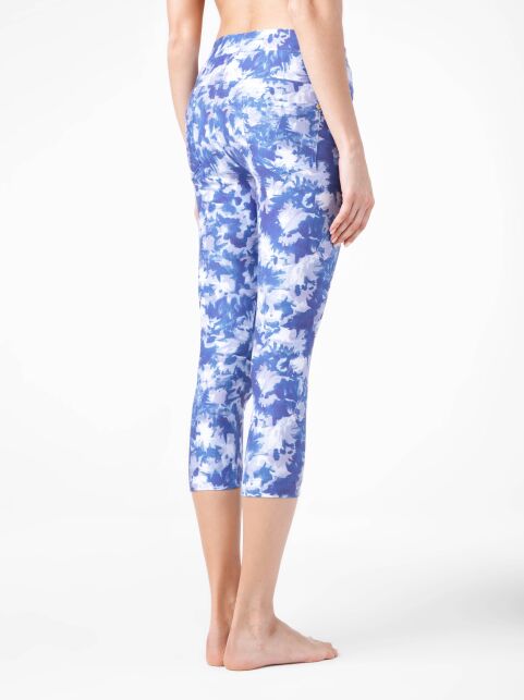 Бриджи женские с цветочным принтом FIOLA голубо-белого цвета - купить в интернет-магазине Conte